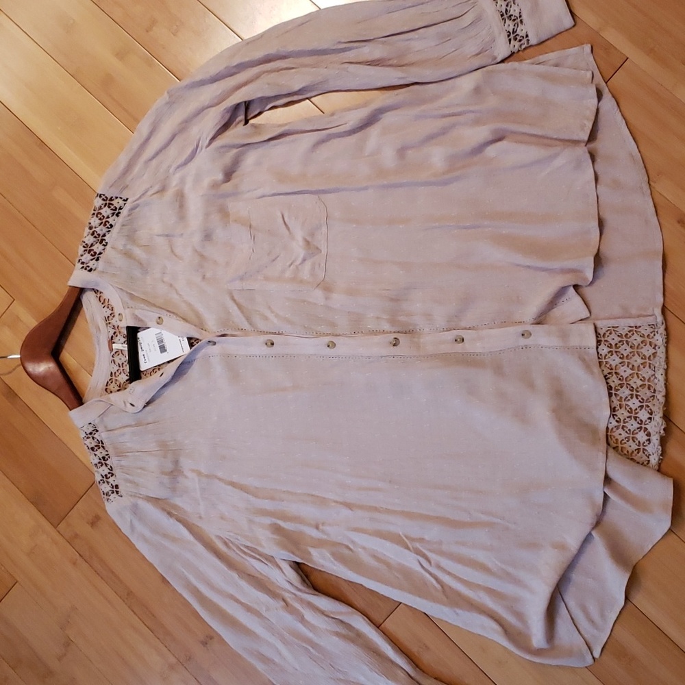 Button down blouce